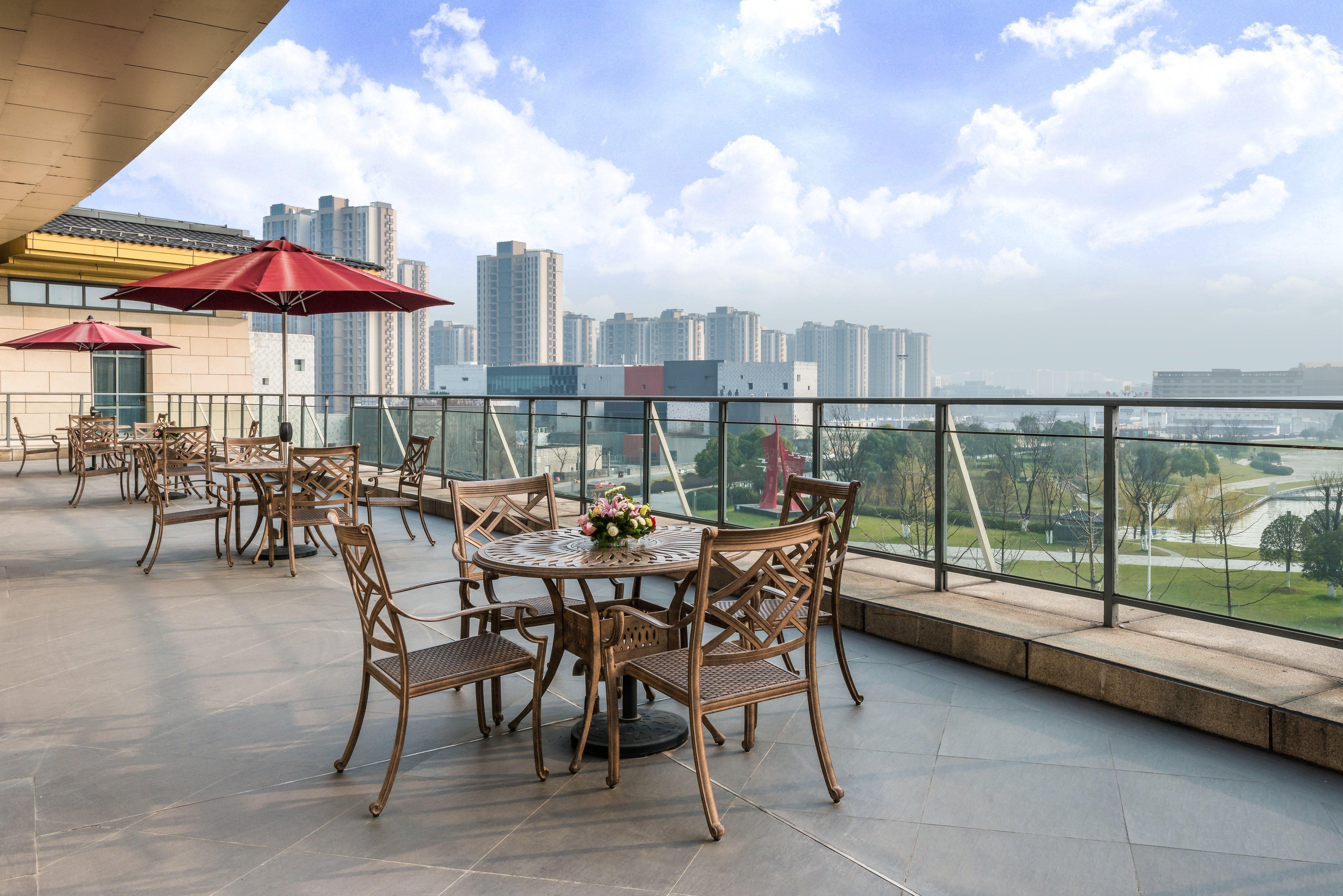 Crowne Plaza Yangzhou By Ihg Hotel Exterior photo