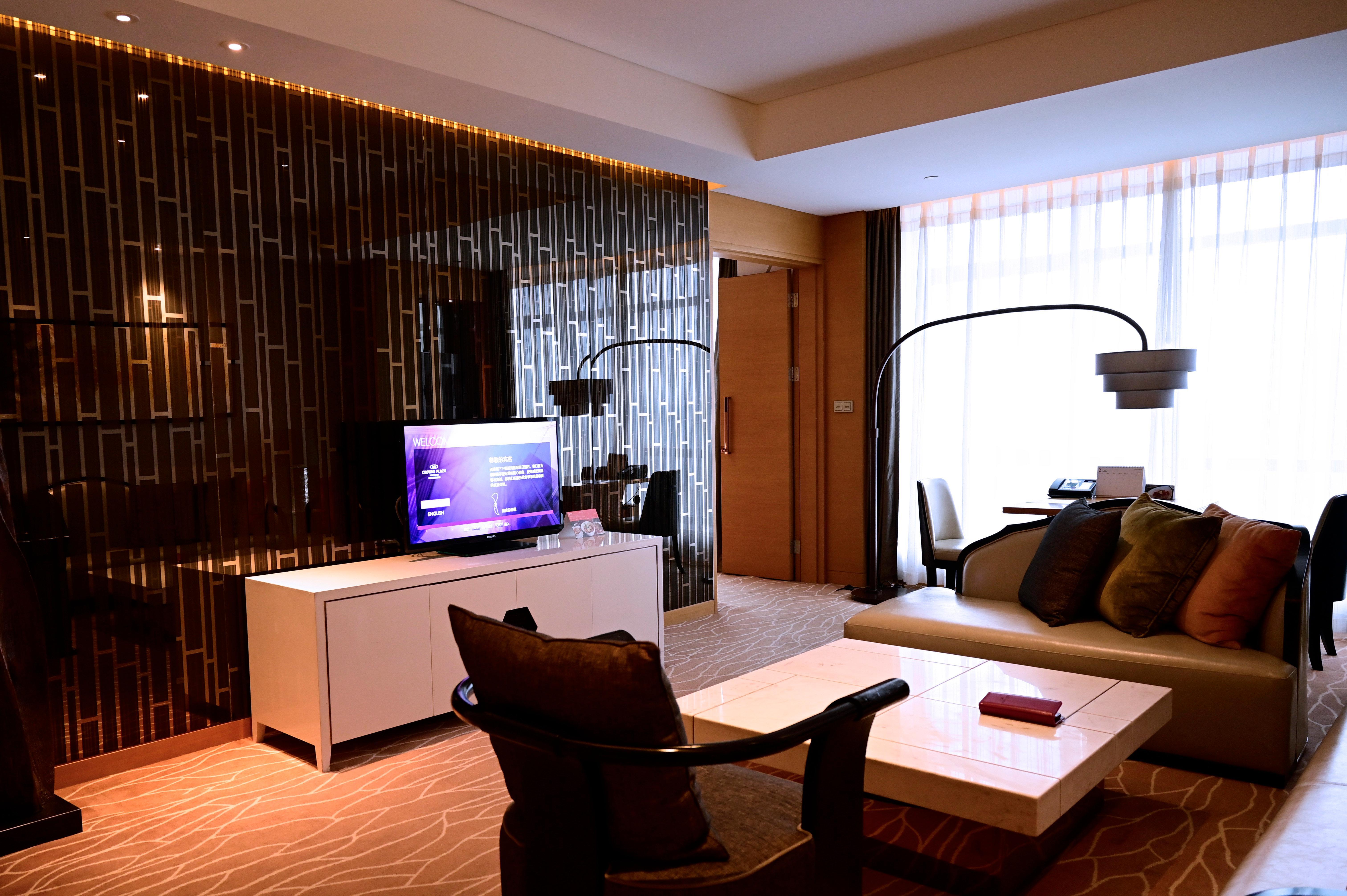 Crowne Plaza Yangzhou By Ihg Hotel Exterior photo